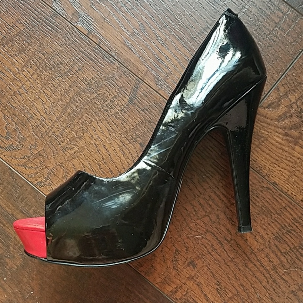🌺 Black patent heels with red open toe - Picture 4 of 4